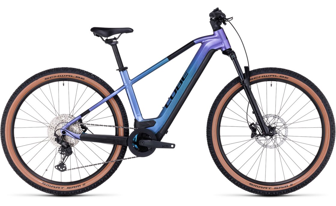 Cube-Reaction-Hybrid-Race-750-Blau
